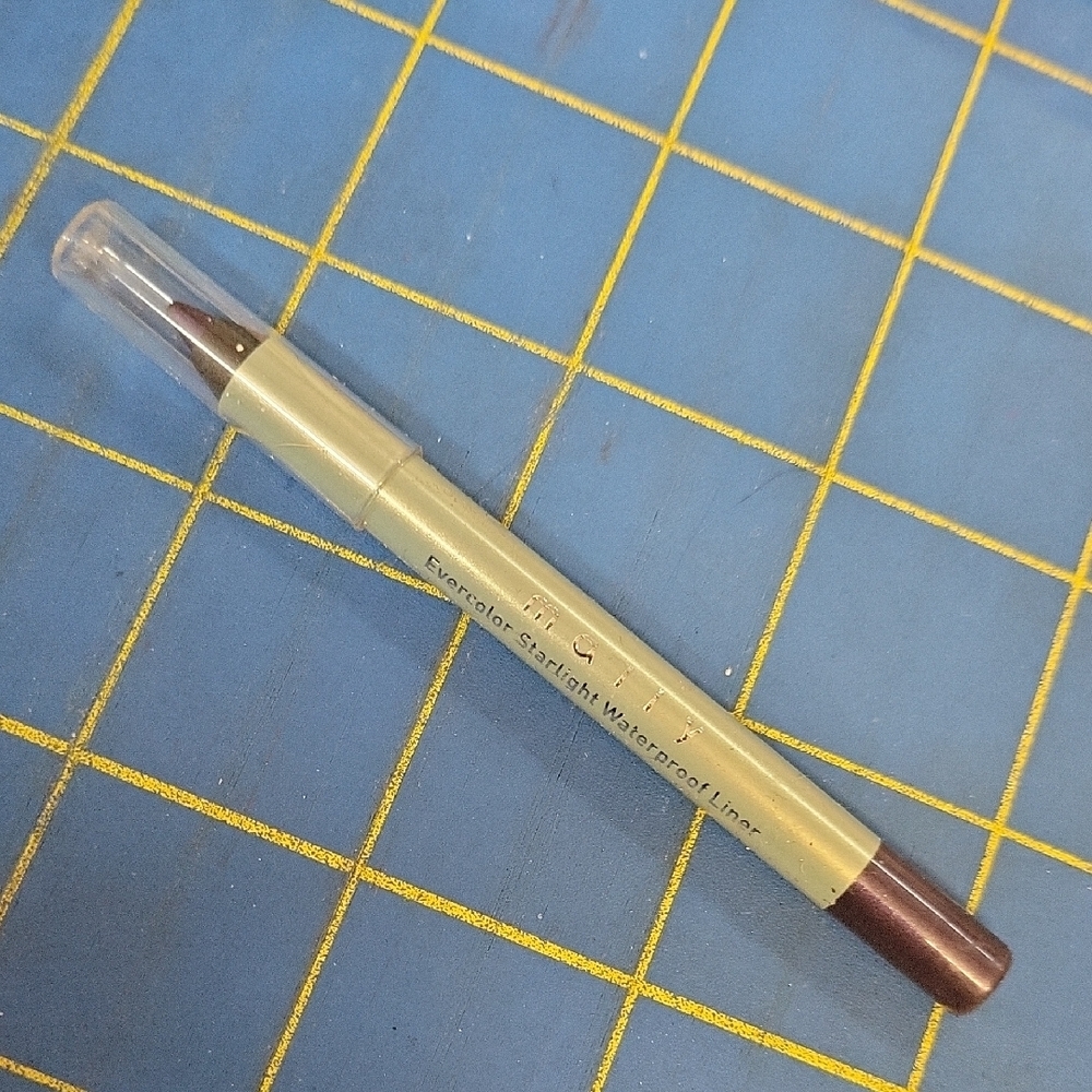 Mally Evercolor Starlight Waterproof Liner Royal Plum 0.8g New Pencil